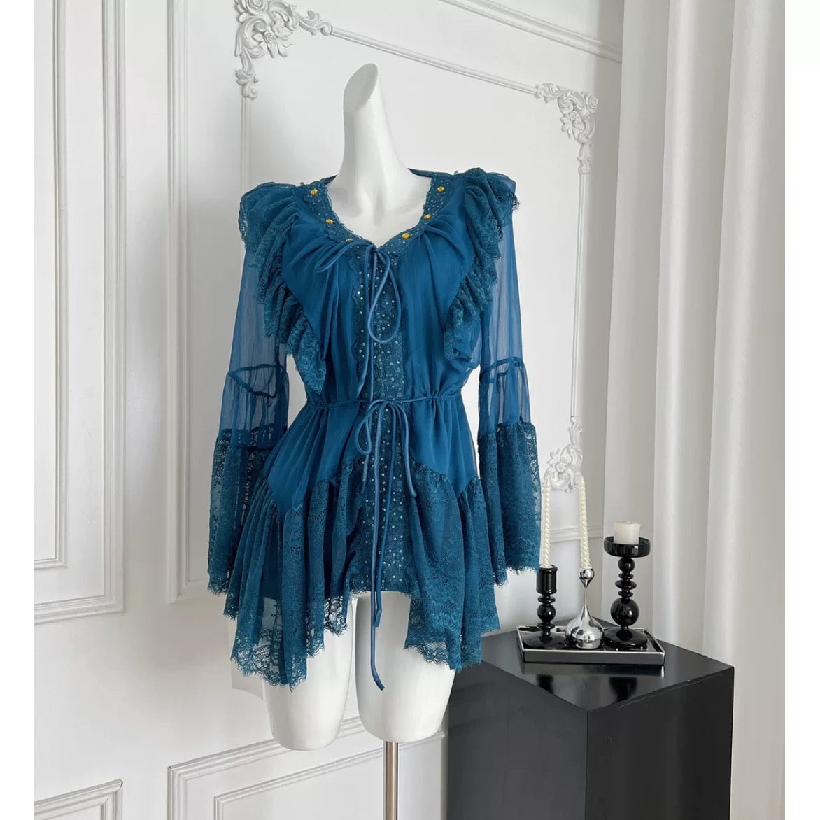 蓝韵名媛 气质名媛孔雀蓝蕾丝性感上衣 Peacock Blue Lace Sexy Top