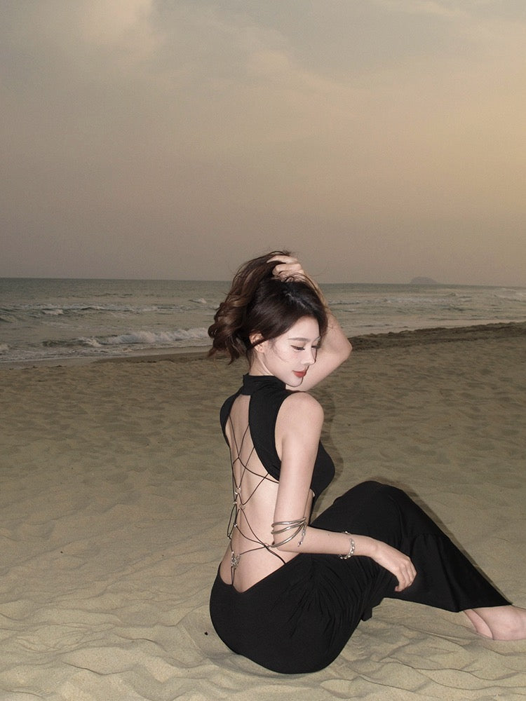 背影杀手 辣妹露背蝴蝶结连衣裙 Backless Killer Babe Dress with Bow Detail
