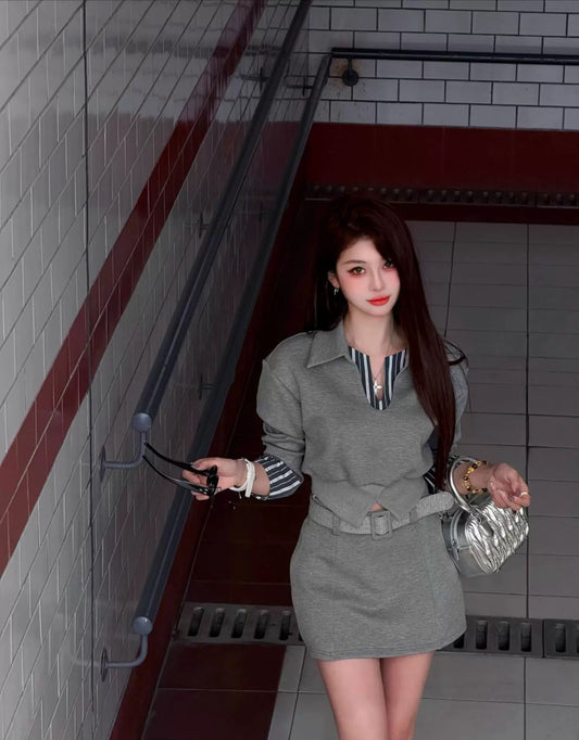 元气漫步 撞色拼接假两件棉感套装 Energetic Girl Color-Block Faux Two-Piece Cotton-Feel Set