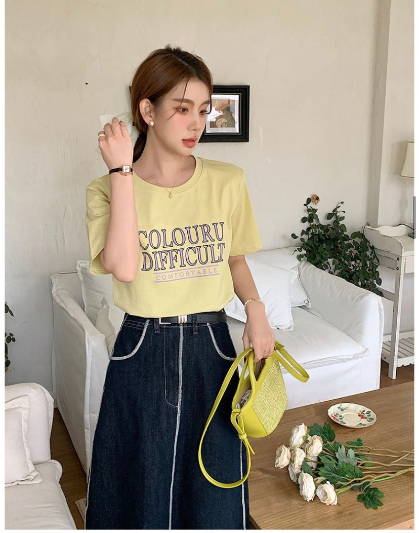 休闲百搭印花短袖上衣 (黄色) Casual Printed Short-Sleeved Top (Yellow)