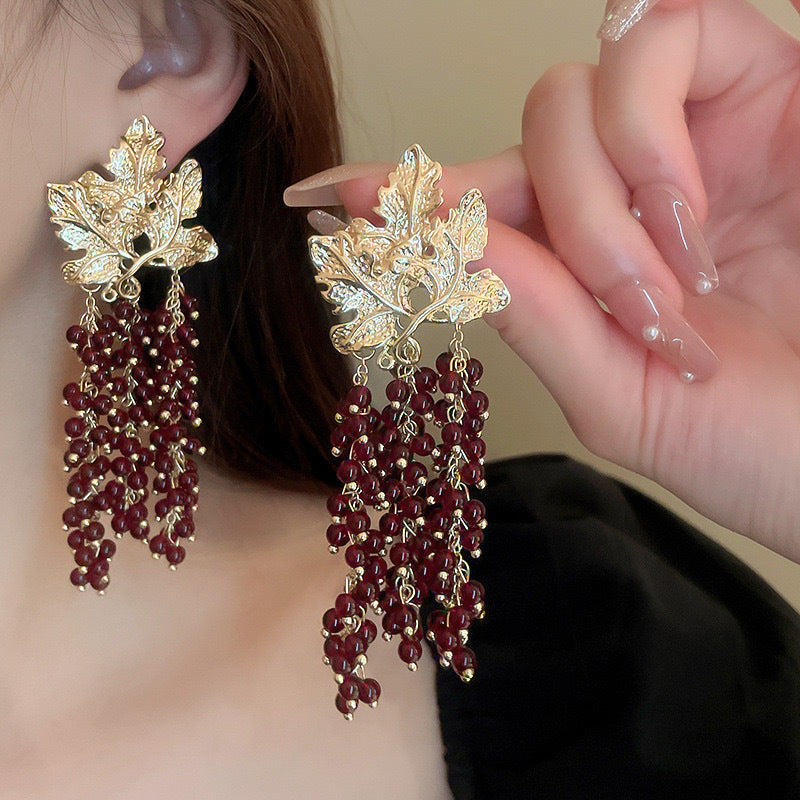 海风槐叶 - 葡萄树叶流苏银针耳环 Sea Breeze Acacia Leaf - Grape Leaf Tassel Silver Needle Earrings