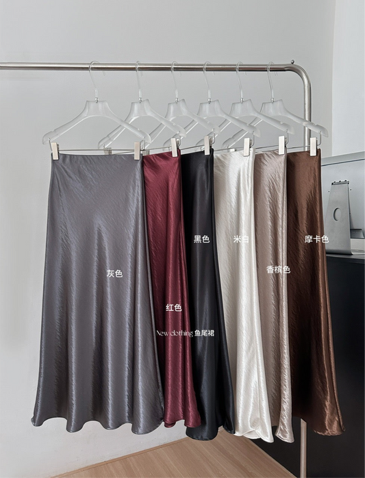 崛起女孩 缎面高腰气质长款半裙 Empowered Girl Satin High-Waist Elegant Long Skirt