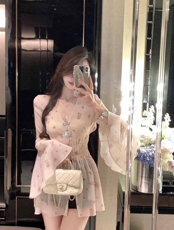 纱木梦境 夏装长袖收腰碎花衬衫 Summer Long-Sleeve Waist-Cinching Floral Shirt