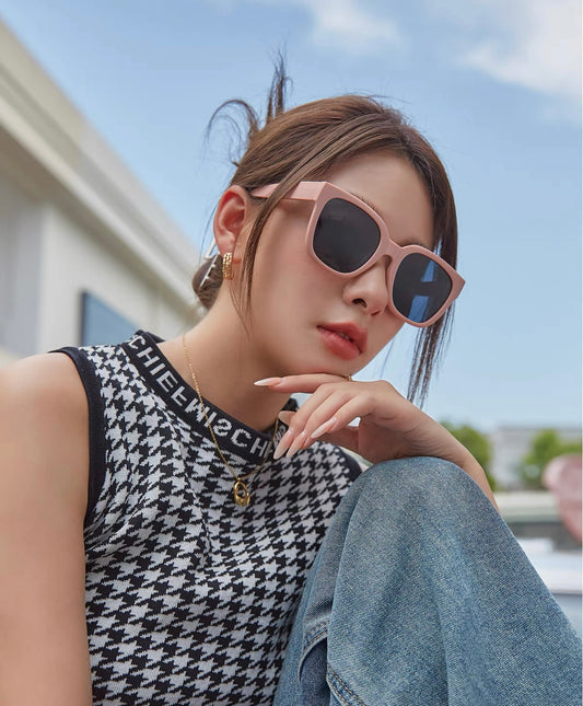 瘦脸秘密🌟三色粗框墨镜 Face-Slimming Secret: Three-Color Chunky Frame Sunglasses