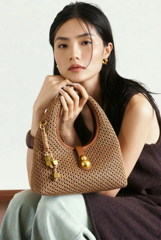 Pine Echo Oriental Aesthetic Gourd-shaped Woven Designer Bag