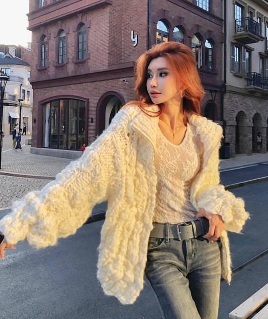 浮雕蕾丝 自发热蕾丝女秋冬内搭打底上衣 Embossed Lace Self-Heating Long-Sleeve Women’s Autumn/Winter Base Layer Top