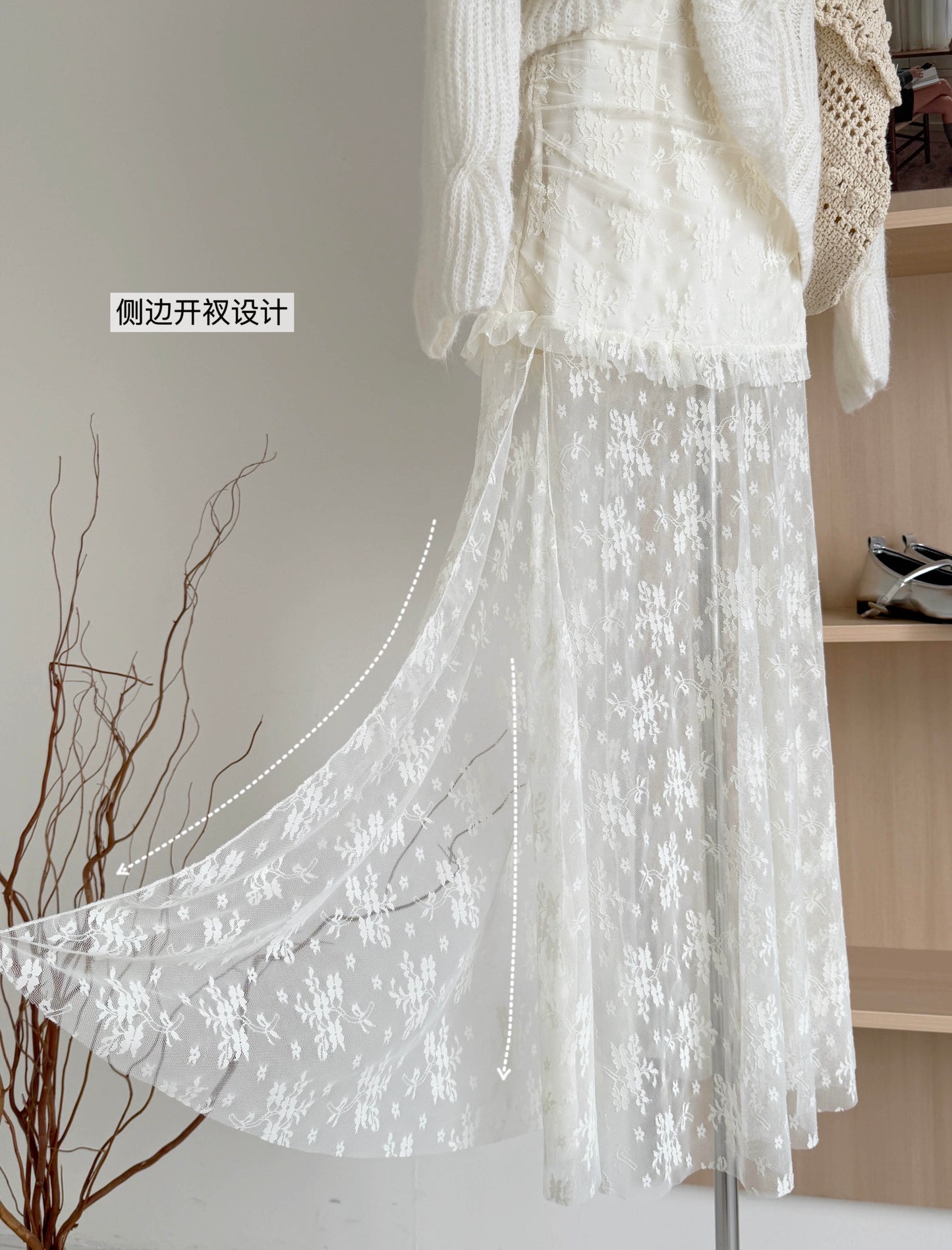 蕾丝柔影 蕾丝包臀花边鱼尾半裙/毛衣 Lace Soft Silhouette – Lace Bodycon Fishtail Hem Skirt / Sweater