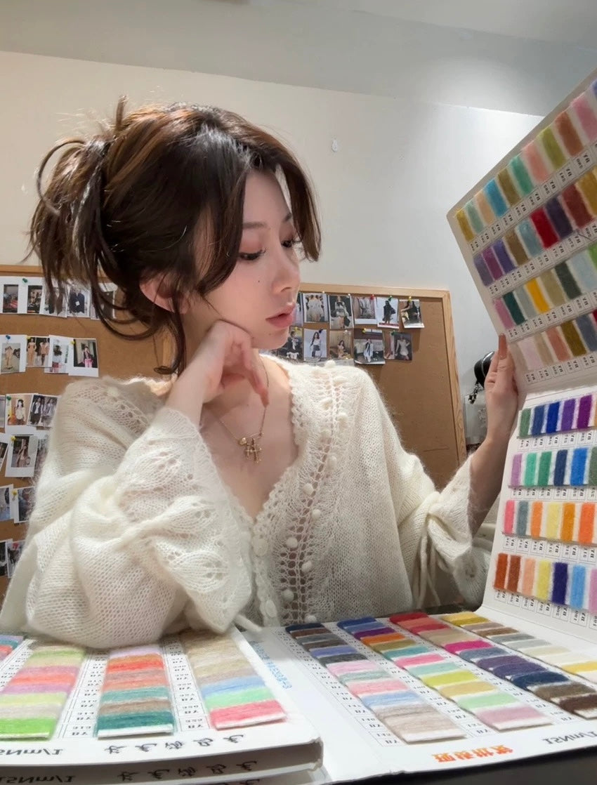 暖朵毛衣 镂空钩宽松抽绳毛衣上衣 Warm Blossom Sweater – Loose Drawstring Crochet Knit Top