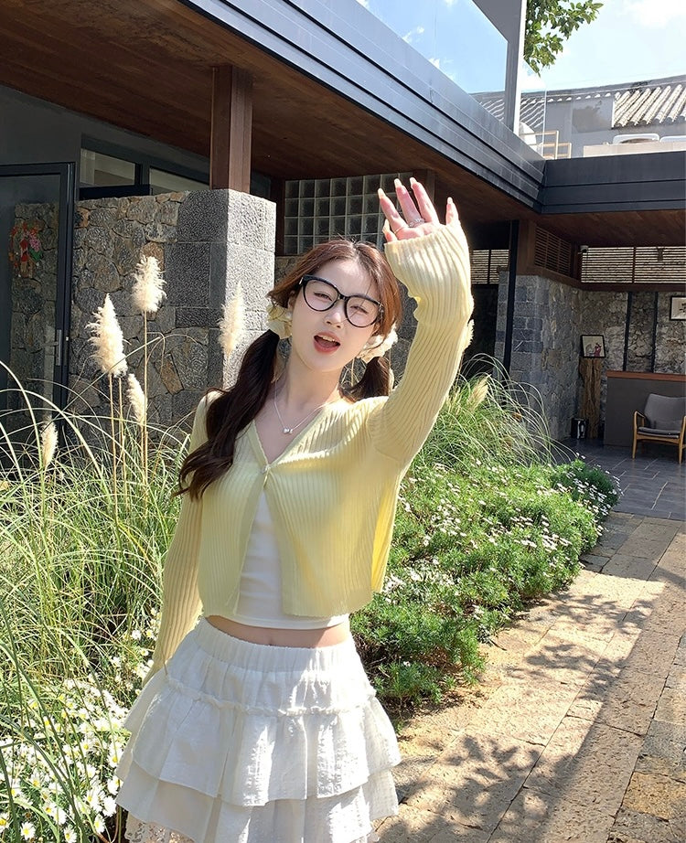香香软软 薄款防晒短款针织开衫 Soft and Cozy – Lightweight Short Knit Cardigan with Sun Protection