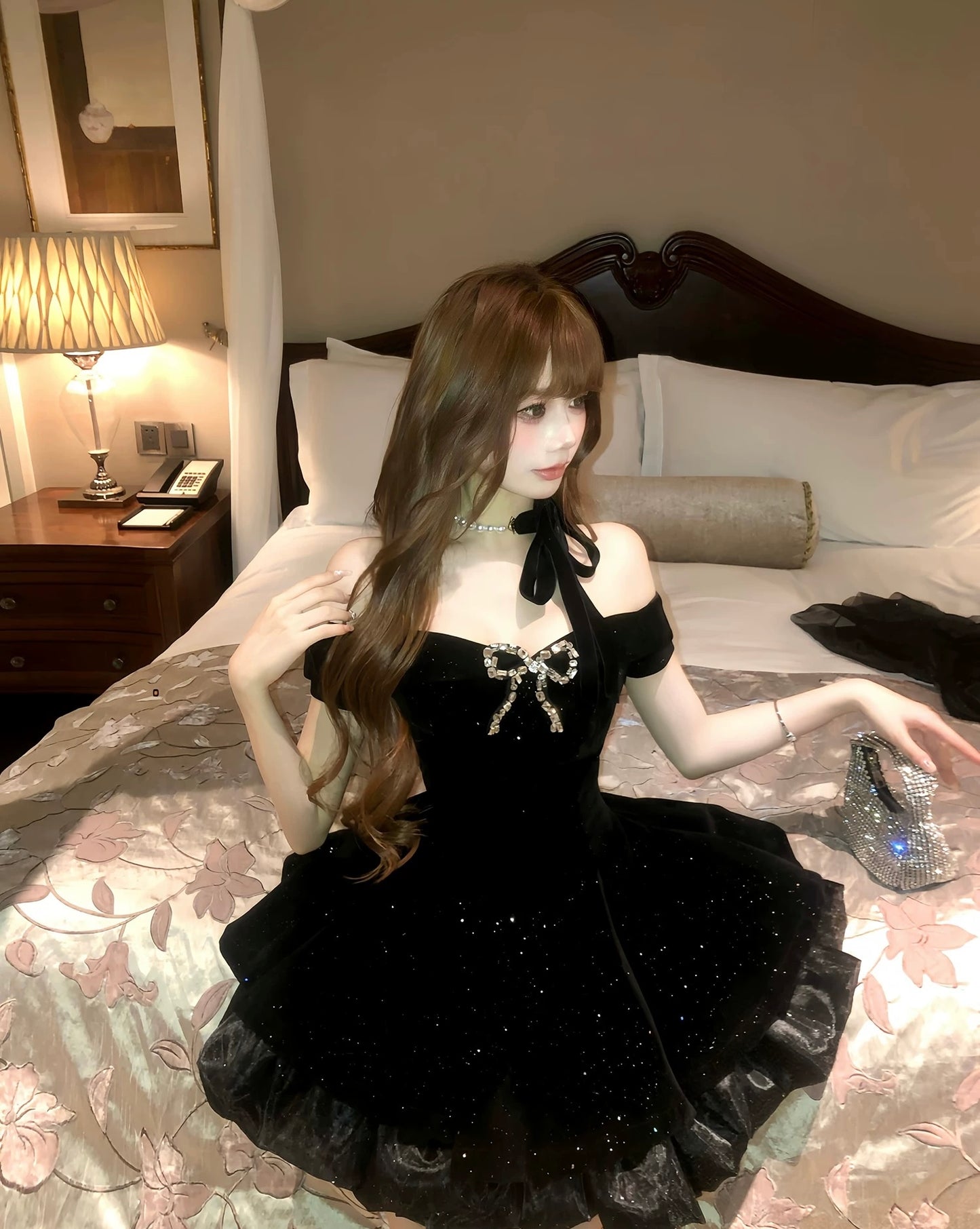 璀璨千金 黑色丝绒蓬蓬优雅连衣裙 Elegant Black Velvet Puffy Dress – Brilliant Heiress Collection