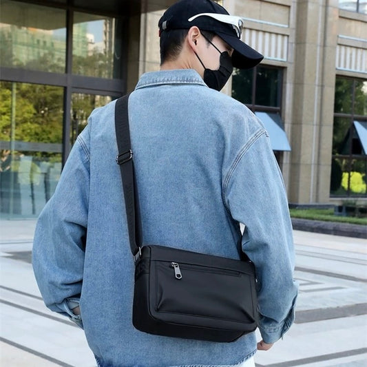 The Navigator Large Urban Messenger Bag