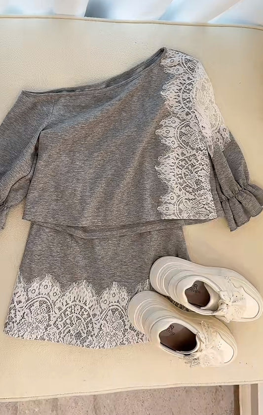 元英套组 露肩蕾丝上衣➕半裙套装 Yeon-young Inspired Off-Shoulder Lace Top + Skirt Set