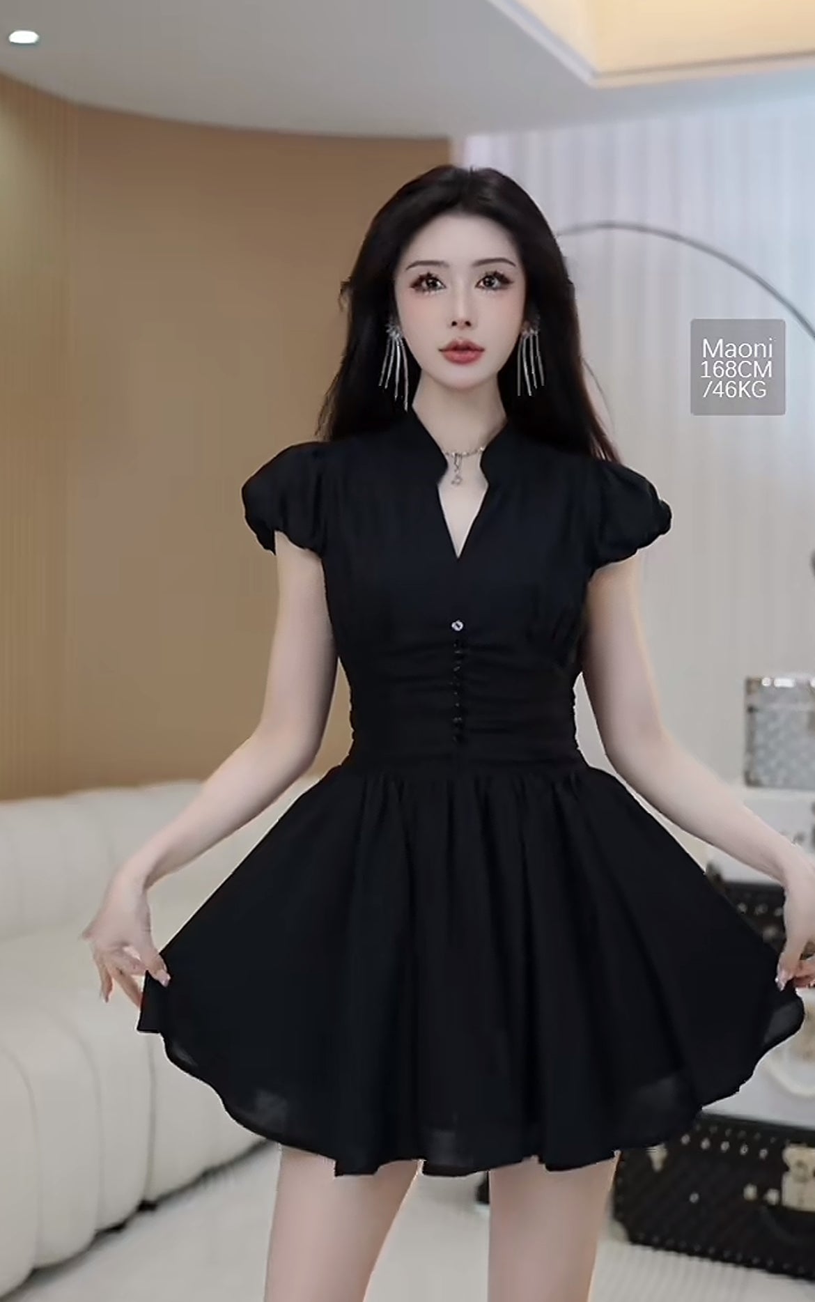 天鹅美颈 显瘦显白收腰连衣裙 Swan Neck Slimming Waist-Defining Flattering and Brightening Dress