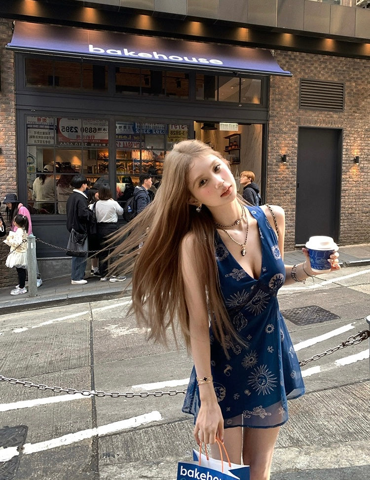西西里邂逅 复古V领背心连衣裙 Sicilian Encounter – Vintage V-Neck Sleeveless Dress
