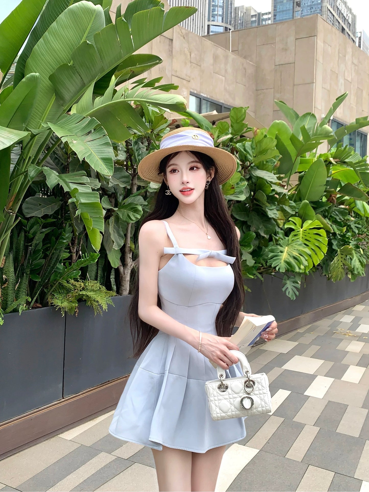 精品美人 法式性感a字裙收腰连衣裙 Elegant Beauty French-Style Sexy A-Line Waist-Cinching Dress