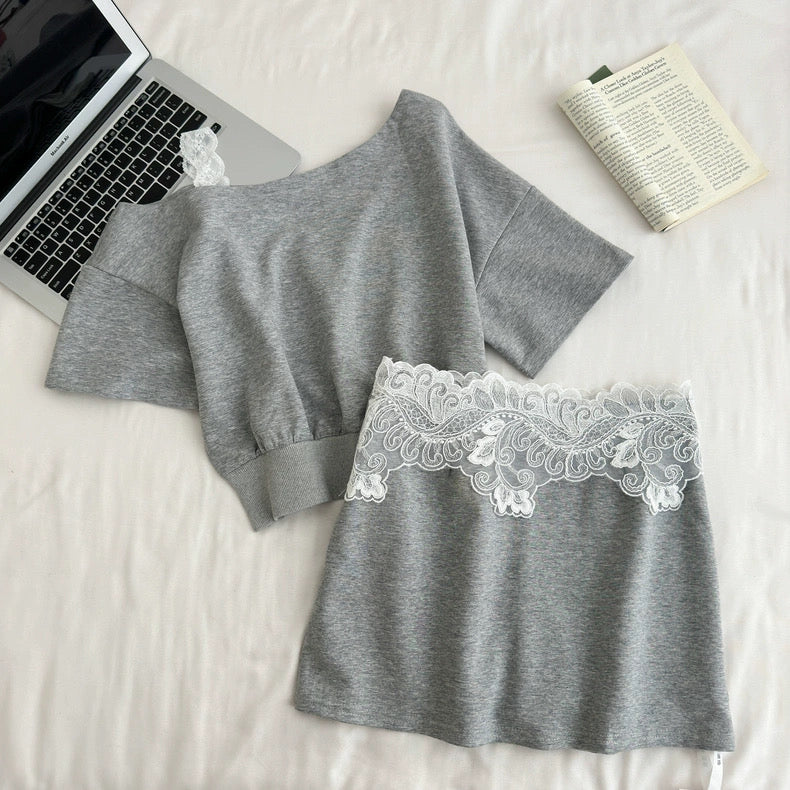 蕾影时光 松弛感蕾丝上衣半裙休闲套装 Lace Whisper Set – Relaxed-Fit Lace Top and Skirt Casual Outfit