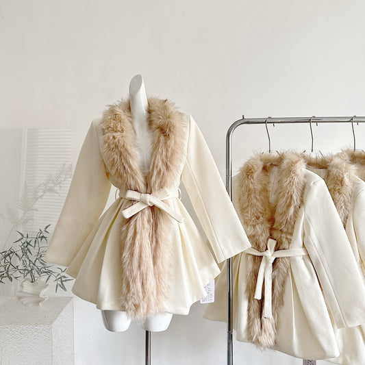 西棠佳人 小说女主感仿皮草收腰连衣裙大衣 Xitang Beauty Novel-Inspired Faux Fur Waist-Defined Dress Coat