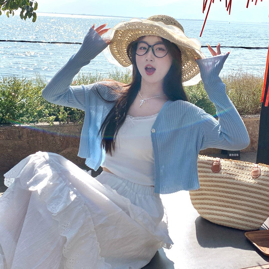 香香软软 薄款防晒短款针织开衫 Soft and Cozy – Lightweight Short Knit Cardigan with Sun Protection