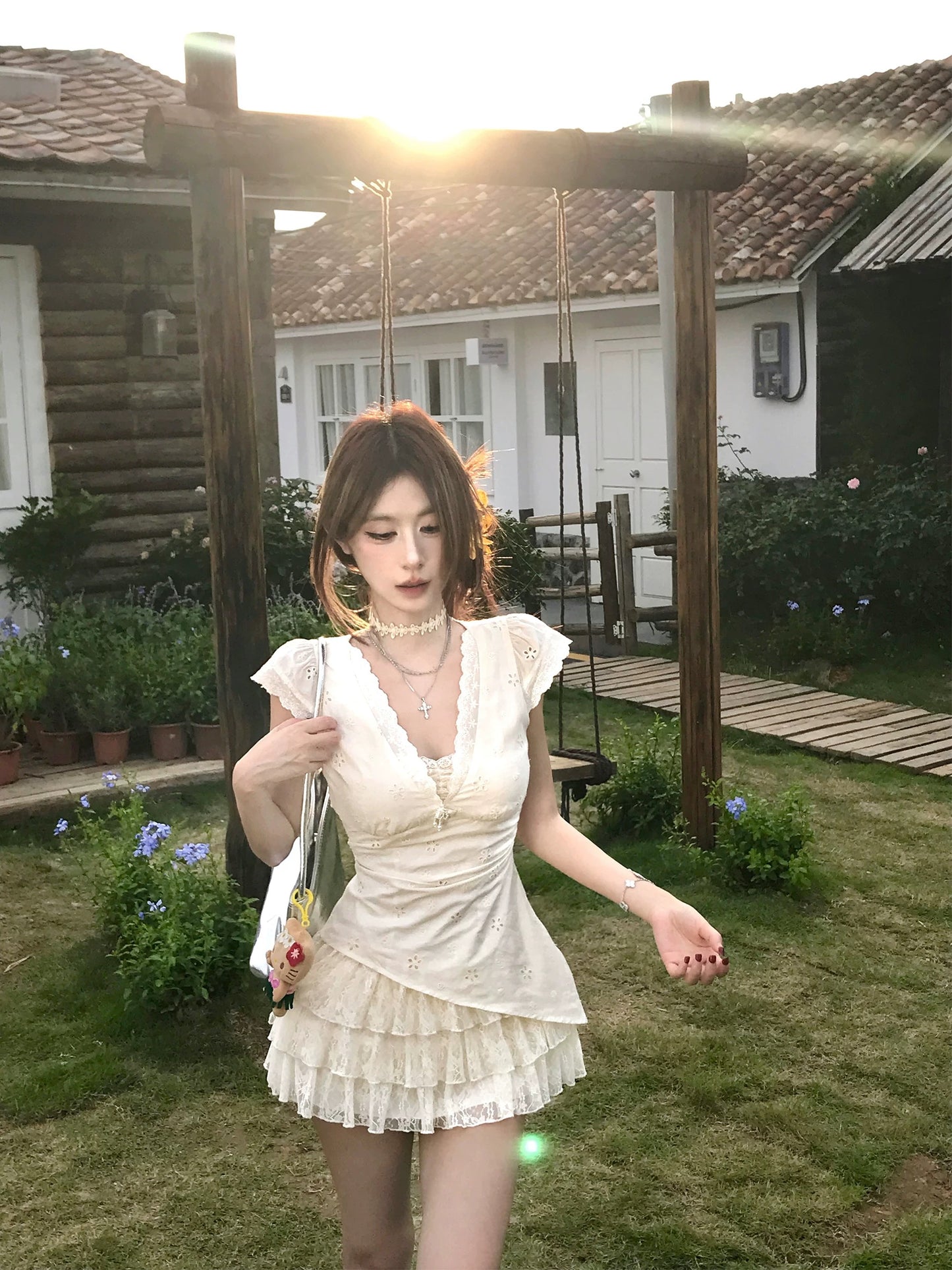 蕾丝泡沫 假两件蕾丝纯欲连衣裙 Lace Bubble Faux Two-Piece Pure Desire Lace Dress