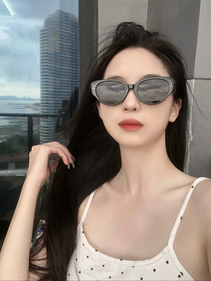 白色猫眼 防紫外线太阳眼镜墨镜 White Cat-Eye UV Protection Sunglasses