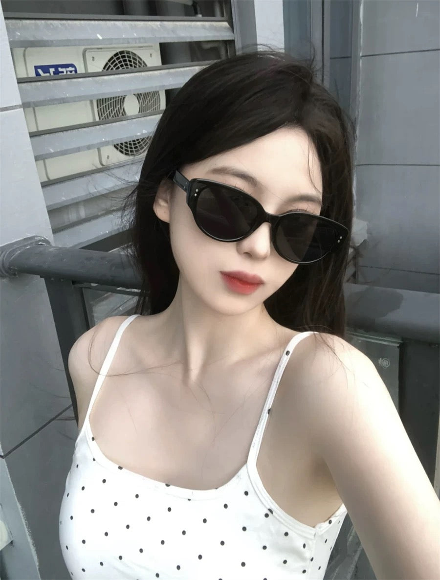 白色猫眼 防紫外线太阳眼镜墨镜 White Cat-Eye UV Protection Sunglasses