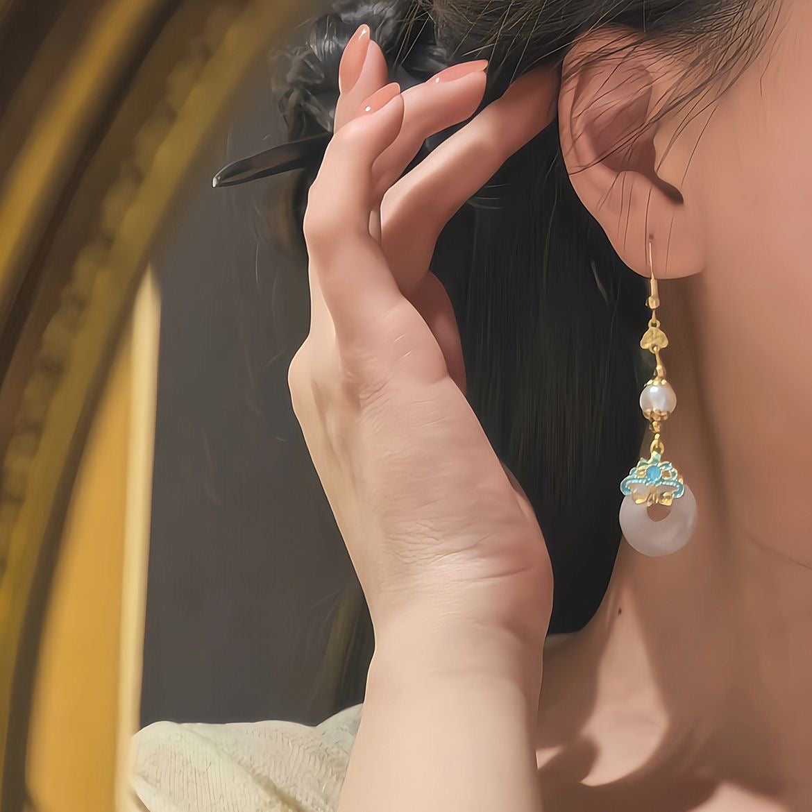 云腾玉梦 新中式国风耳环 Rising Clouds and Jade Dreams – New Chinese Style Earrings