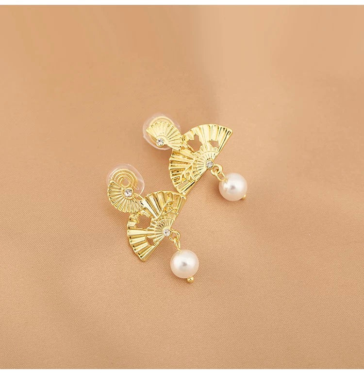 纸醉金扇 新中式国风扇子耳环 Drunken Paper & Golden Fan – New Chinese Style Fan Earrings