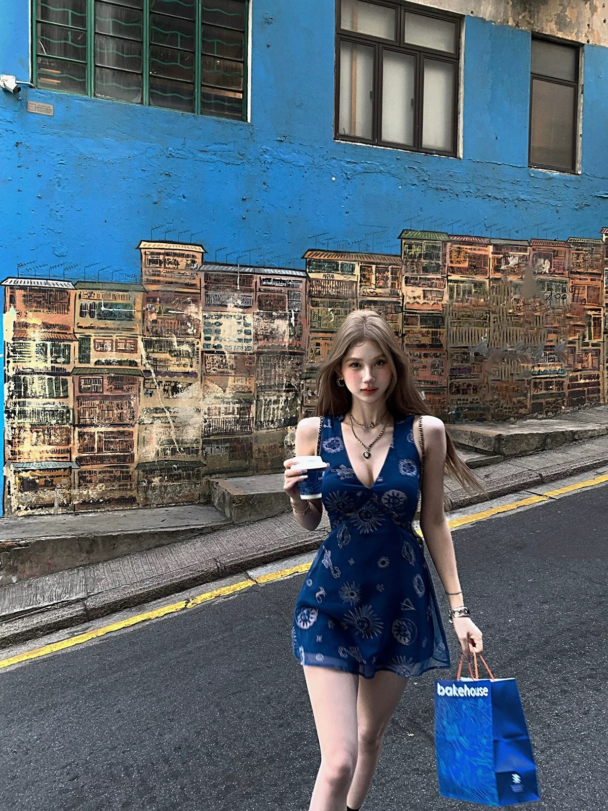 西西里邂逅 复古V领背心连衣裙 Sicilian Encounter – Vintage V-Neck Sleeveless Dress