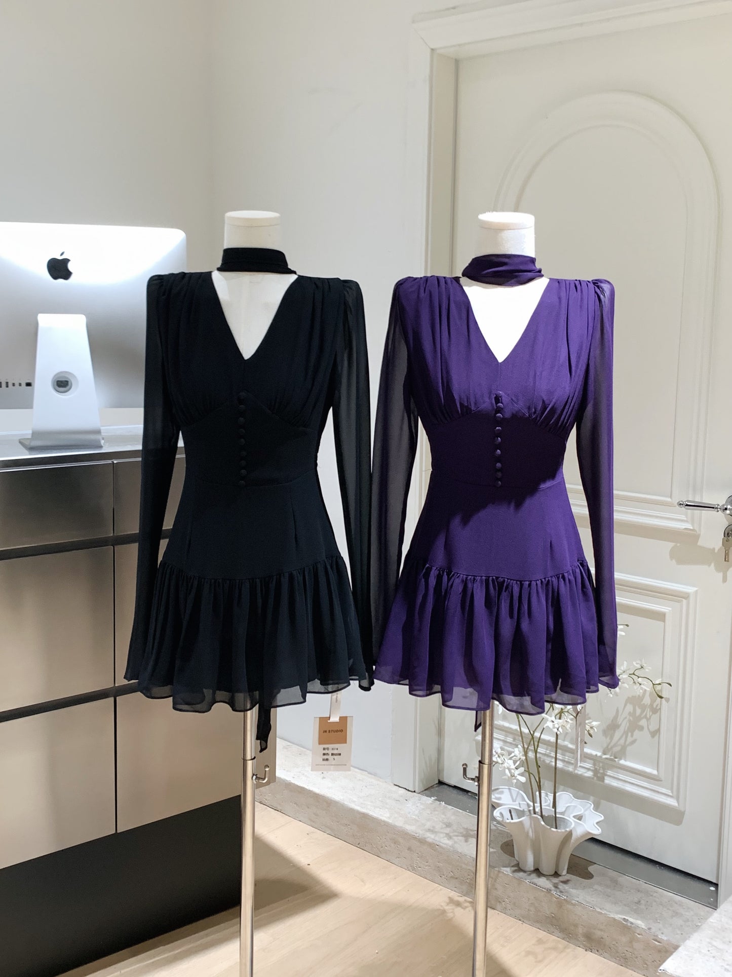 无法抗拒的紫 气质长袖短款连衣裙 Irresistible Purple Elegant Long-Sleeve Mini Dress