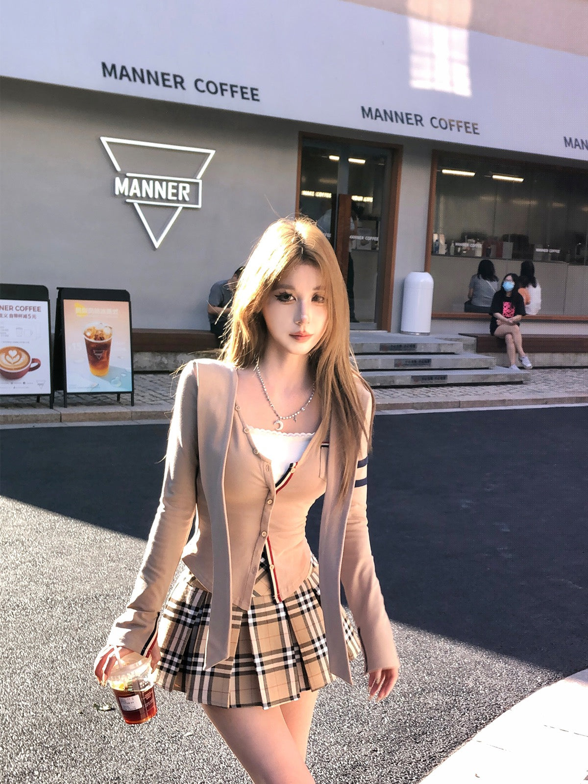 首尔斯托 千金感针织衫撞色套装 Seoul Store Heiress-Style Color-Block Knit Set