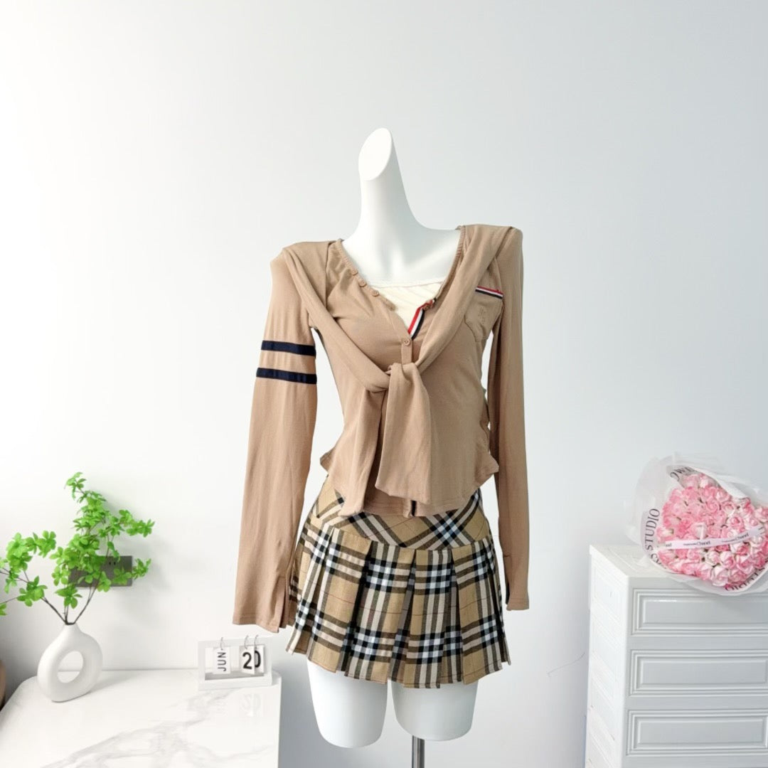 首尔斯托 千金感针织衫撞色套装 Seoul Store Heiress-Style Color-Block Knit Set