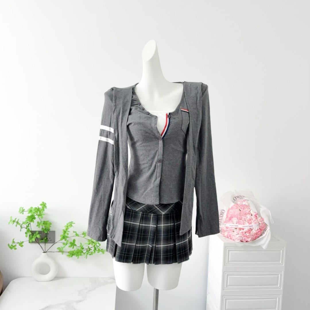 首尔斯托 千金感针织衫撞色套装 Seoul Store Heiress-Style Color-Block Knit Set
