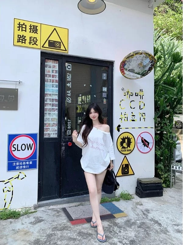 露思style 斜肩烫钻露肩上衣 Lusi Style Rhinestone Off-Shoulder Asymmetric Top