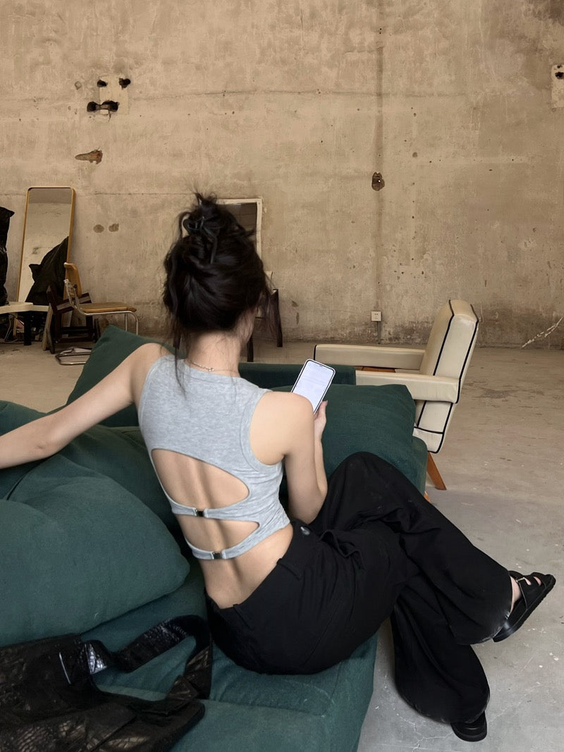 热辣如她 带胸垫镂空露背上衣 Hot Like Her Padded Cutout Backless Top