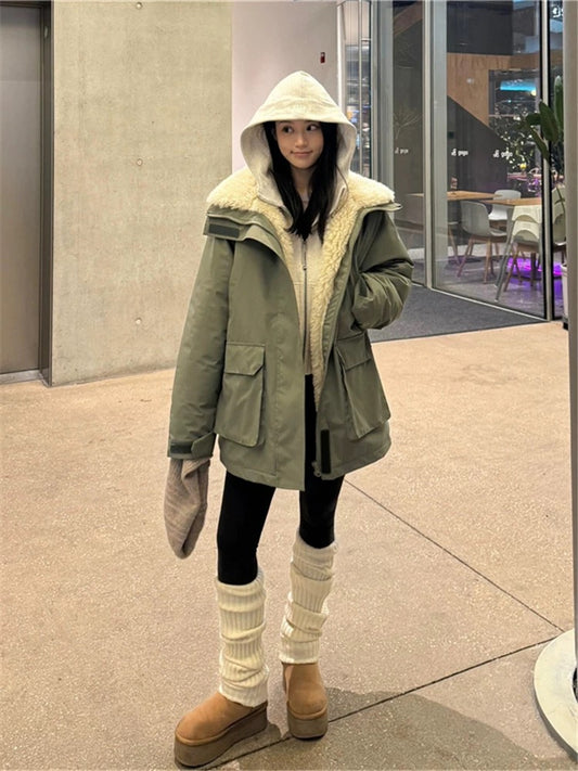 明星日记 秋冬军绿色羊羔毛冲锋衣羽绒服 Celebrity Diary Army Green Shearling-Lined Parka Down Jacket