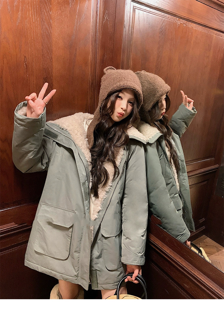 明星日记 秋冬军绿色羊羔毛冲锋衣羽绒服 Celebrity Diary Army Green Shearling-Lined Parka Down Jacket