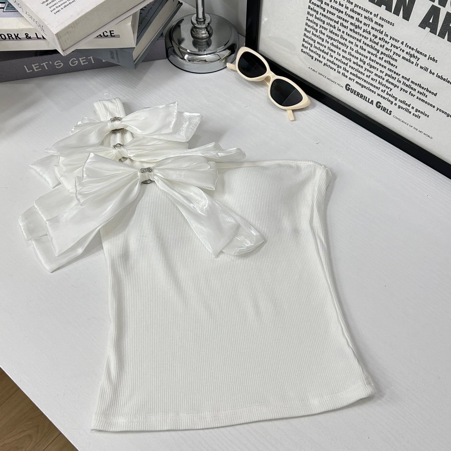 芭比蝴蝶 单肩短款上衣 Barbie Butterfly One-Shoulder Crop Top