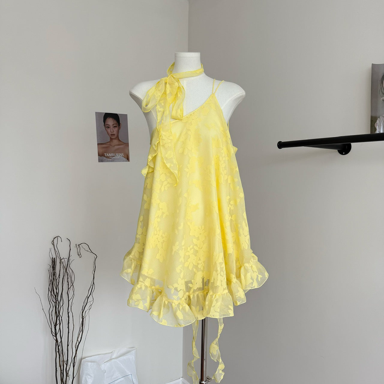 夏日多巴胺 荷叶露背度假连衣裙 Dopamine Summer Ruffled Backless Vacation Dress