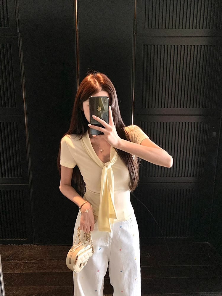 宅女佩佩 休闲系层次感百搭简约上衣 Homebody Peipei | Casual Layered Look Versatile Minimalist Top
