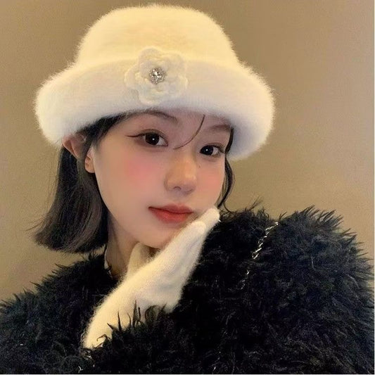 欧爵夫人 山茶花仿兔毛小香风卷边礼帽 Madame Oujue Camellia Faux Rabbit Fur Chanel-Inspired Rolled-Brim Hat