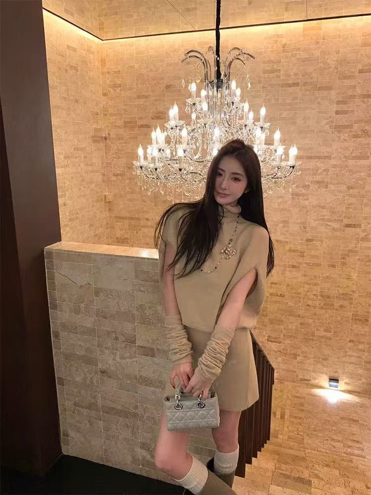 韩系千金 纯秋冬斗篷型针织连衣裙 Korean Elegant Solid Color Cape-Style Knit Dress