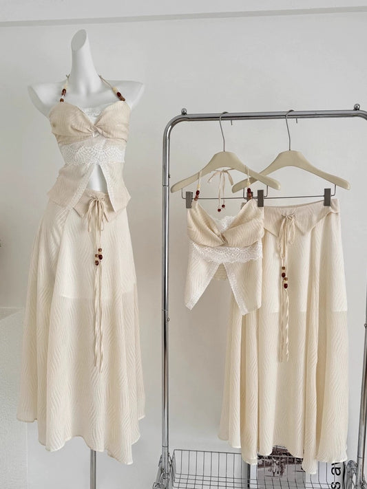 黎香 串珠挂脖蕾丝上衣半裙套装 Lixiang Beaded Halter Lace Top and Skirt Set