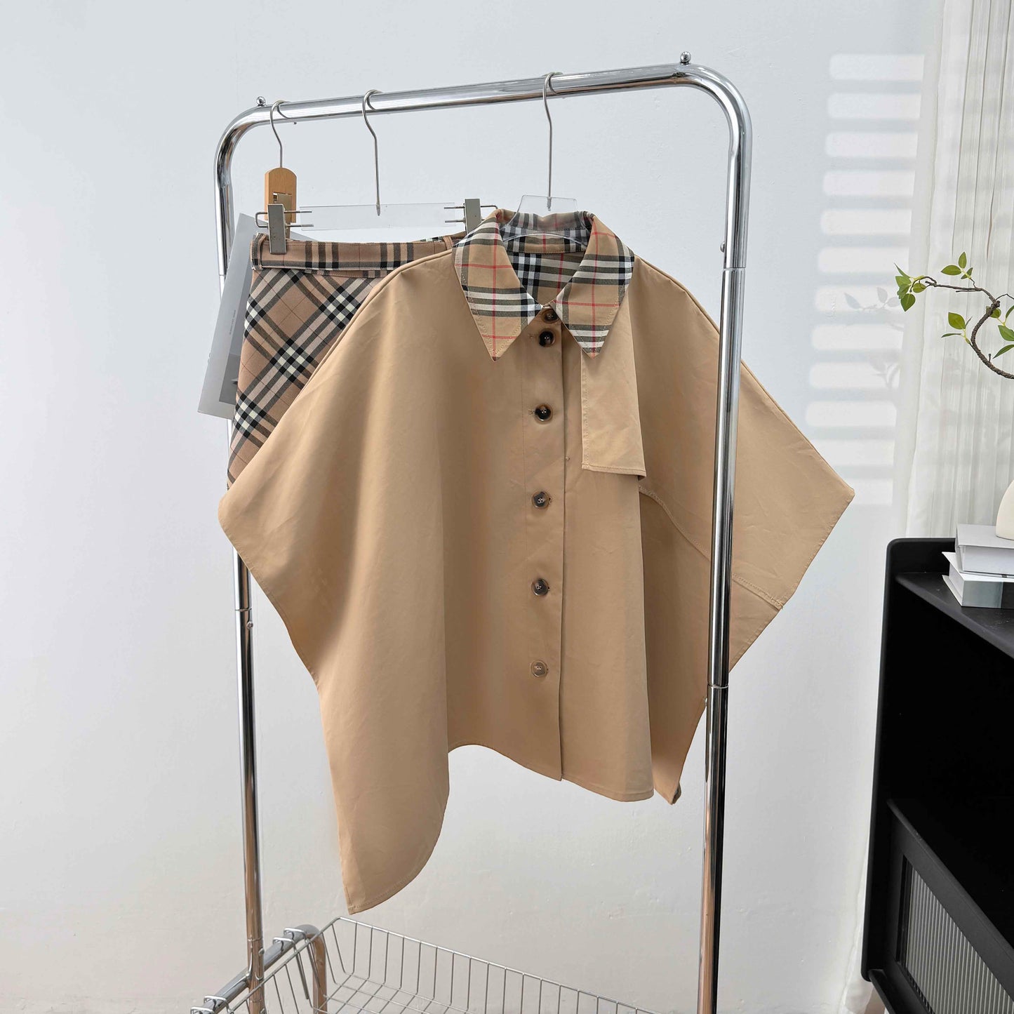 巨爱BBR 格纹秋冬斗篷风衣半裙套装 Obsessed with BBR Plaid Cape Trench Coat and Skirt Set for Fall/Winter