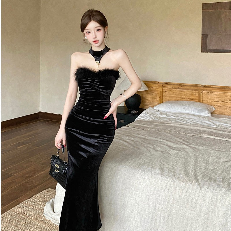 夜色偏爱 赫本风黑色毛领连衣裙 Nightfall Devotion Hepburn-Style Black Dress with Fur Collar