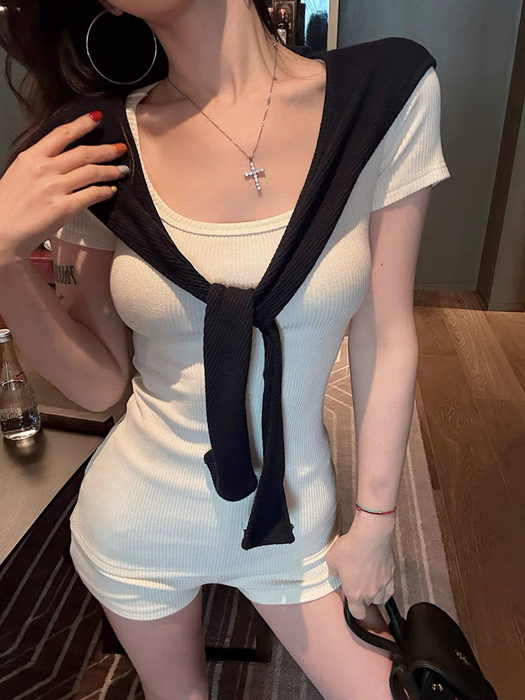 极简少女 气质轻熟简约三件套 Minimalist Girl – Elegant & Effortless 3-Piece Set