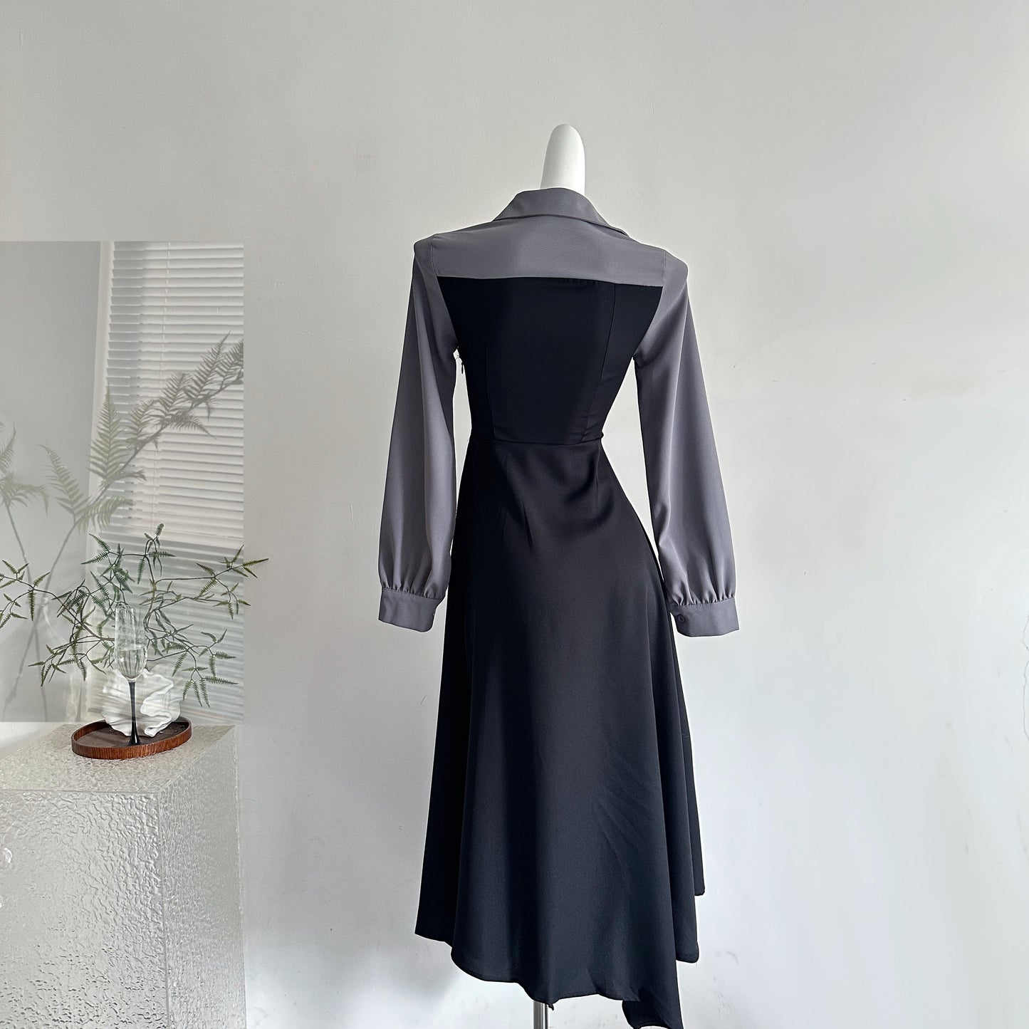 松羽珊 长袖蕾丝假两件连衣裙 Songyushan Long Sleeve Lace Faux Two-Piece Dress