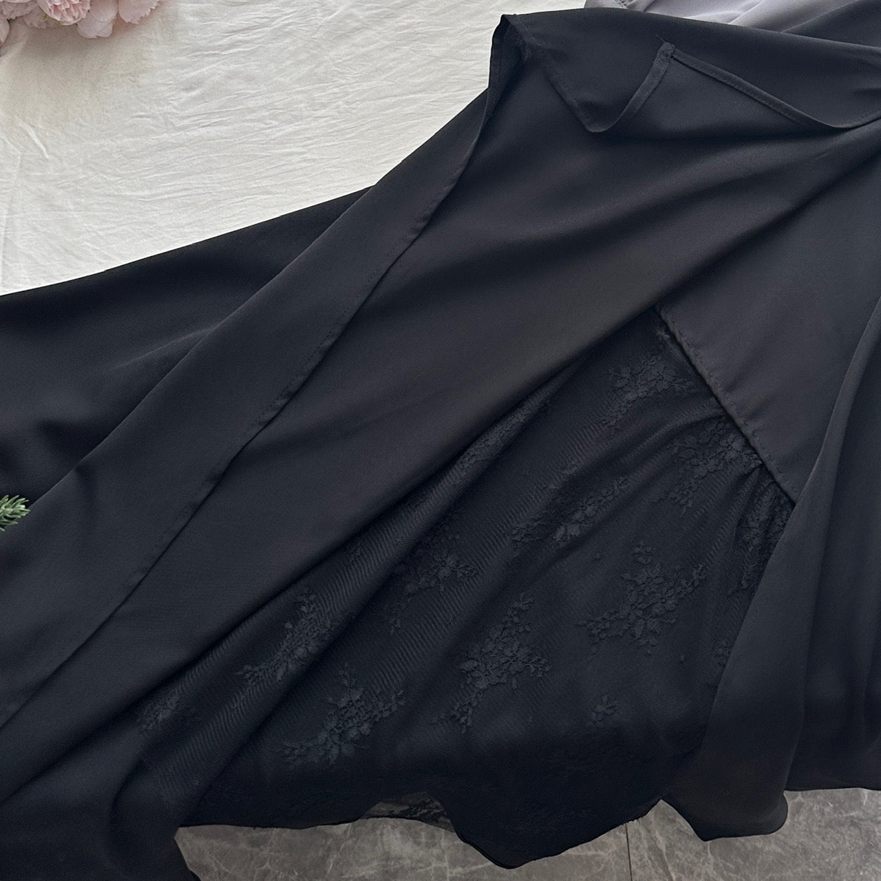 松羽珊 长袖蕾丝假两件连衣裙 Songyushan Long Sleeve Lace Faux Two-Piece Dress