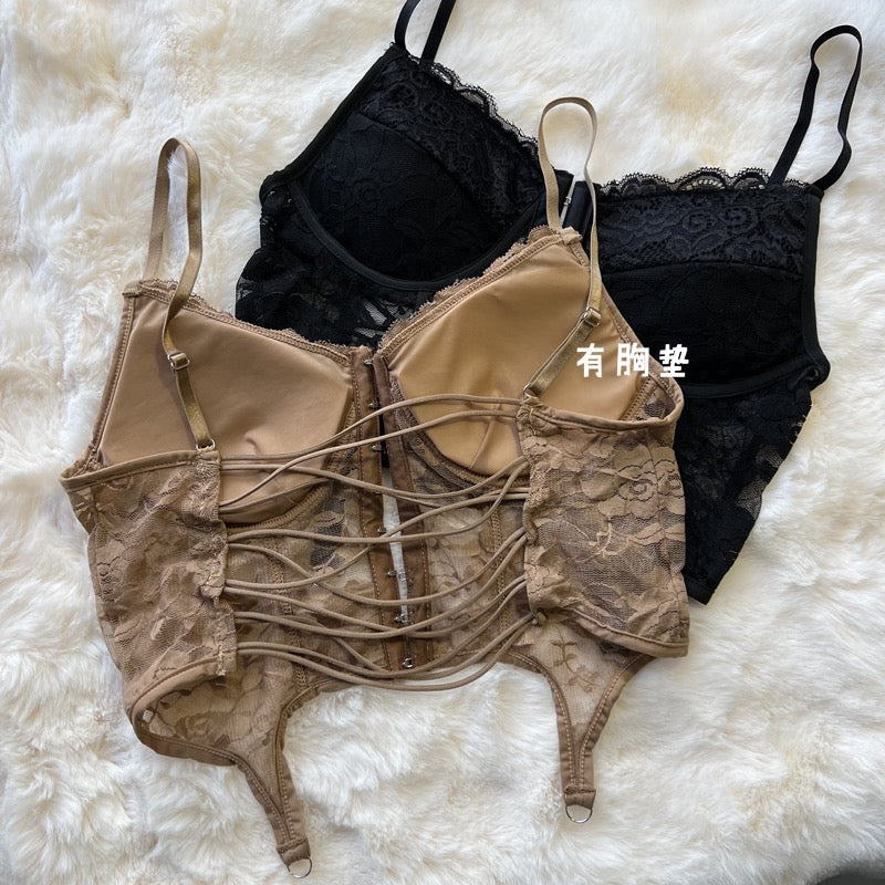 草莓布蕾 蕾丝内搭外穿小背心上衣 Strawberry Brûlée Lace Camisole Top – Wear Alone or as Inner Layer