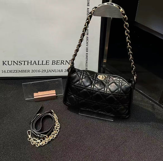 Chantelle Quilted Chain Bag