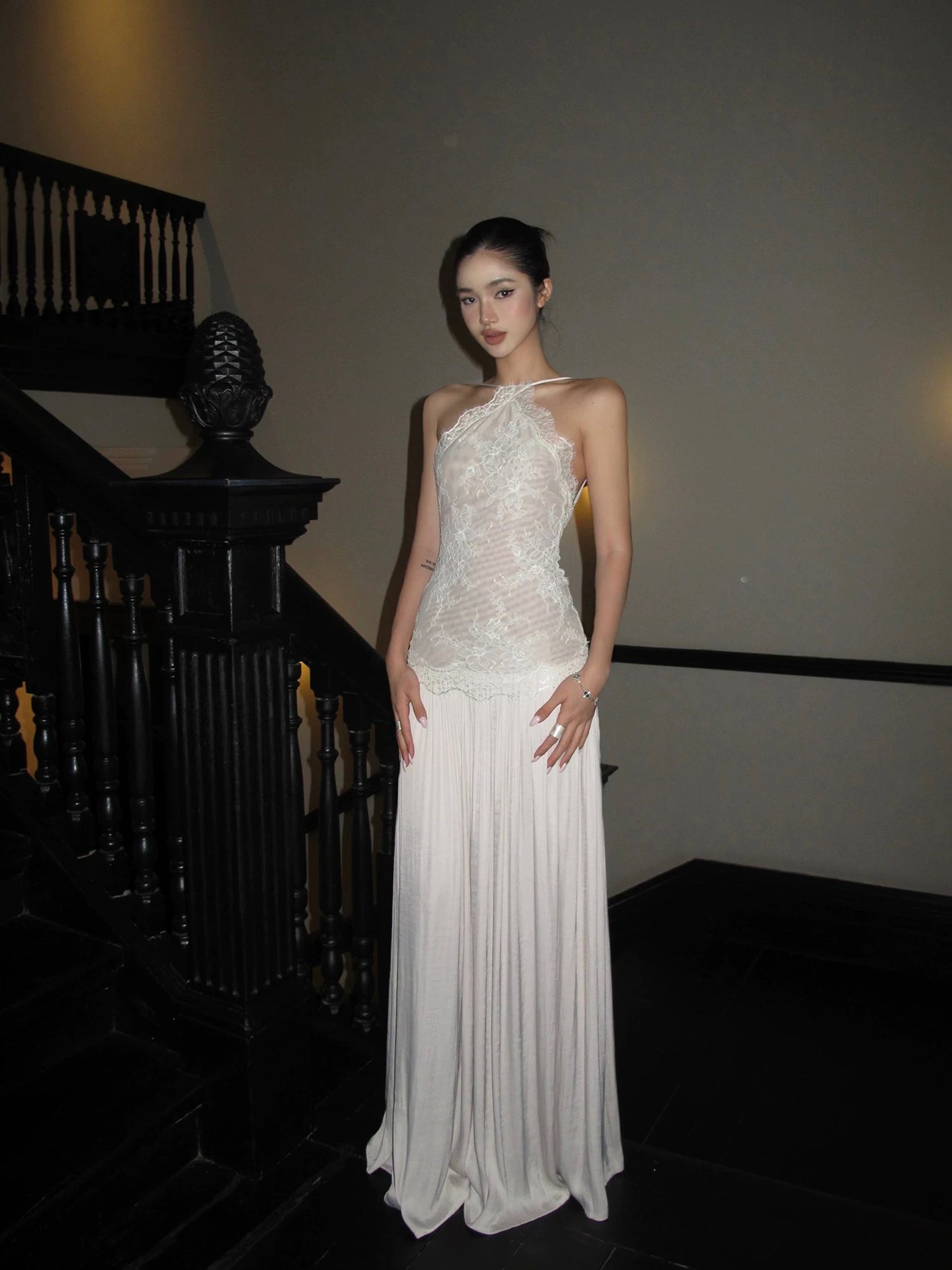 蕾雅歌舞 气质名媛露背连衣裙 Leia Dance Elegant Socialite Backless Dress